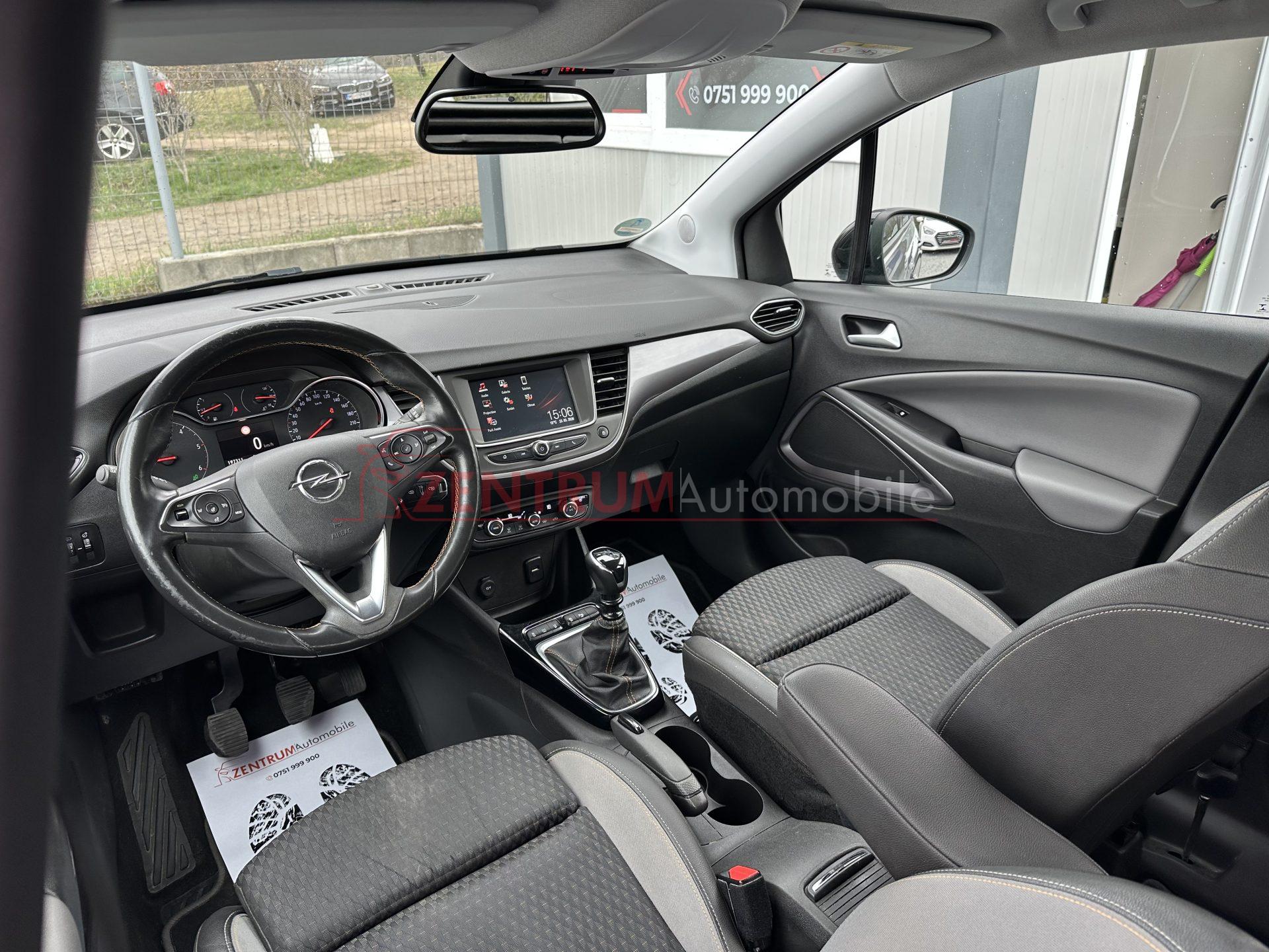 Opel Crossland X 2017