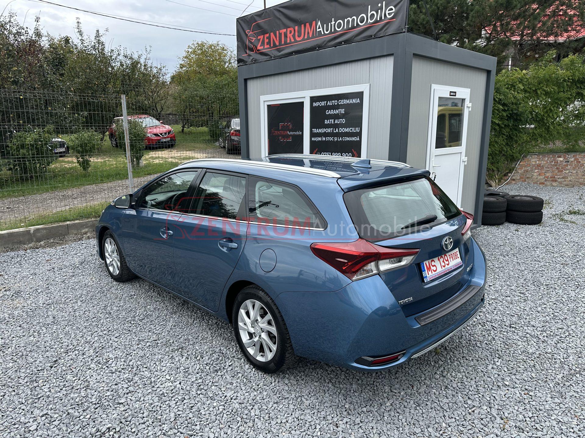 Toyota Auris Facelift 2015