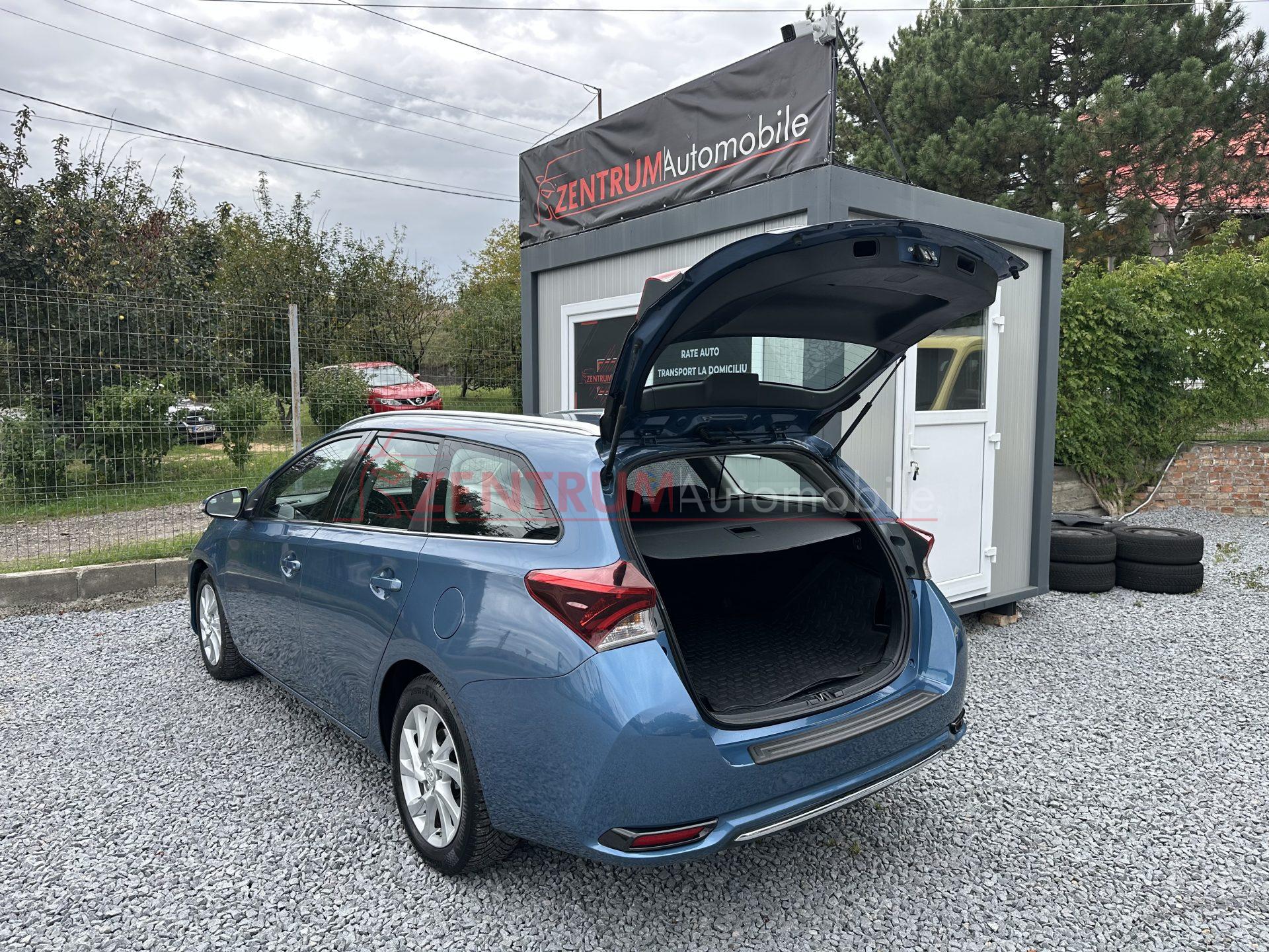 Toyota Auris Facelift 2015
