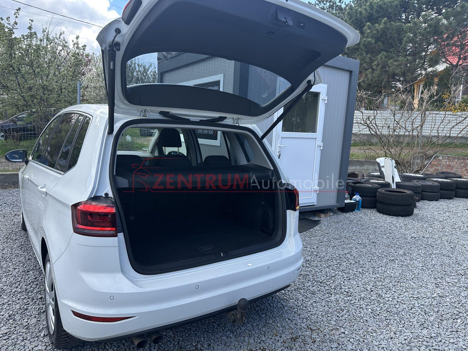 Volkswagen Golf Sportsvan R-Line 2015