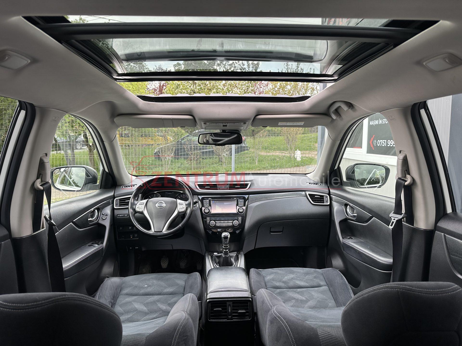 Nissan X-Trail 7 locuri 2016