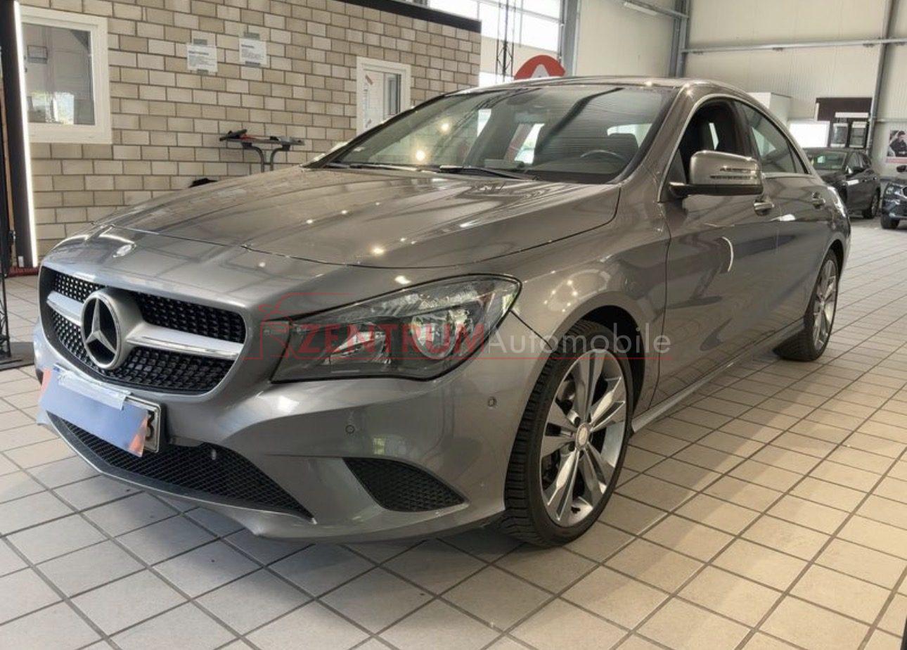 Mercedes-Benz CLA Urban 2013