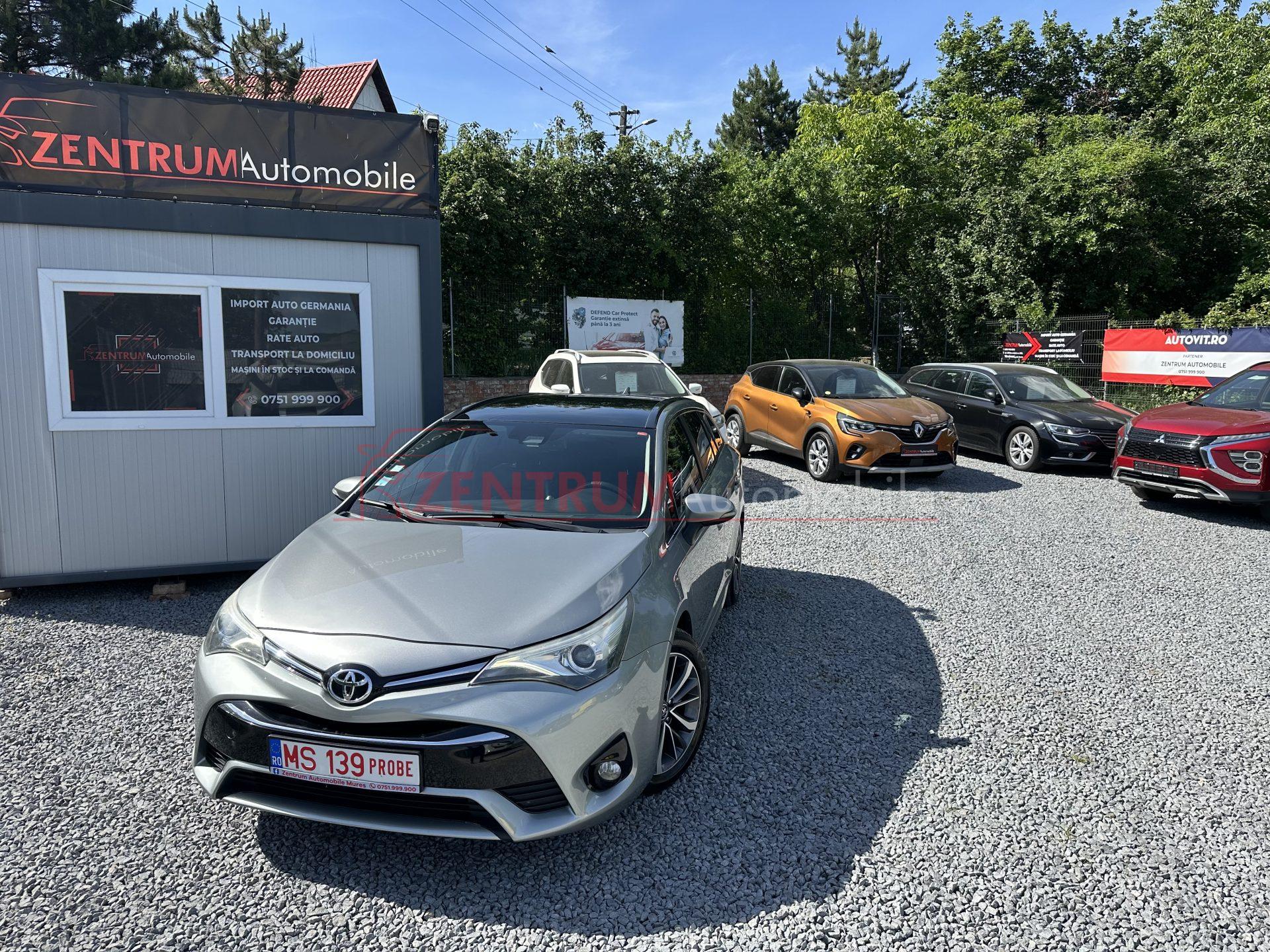 Toyota Avensis 2015