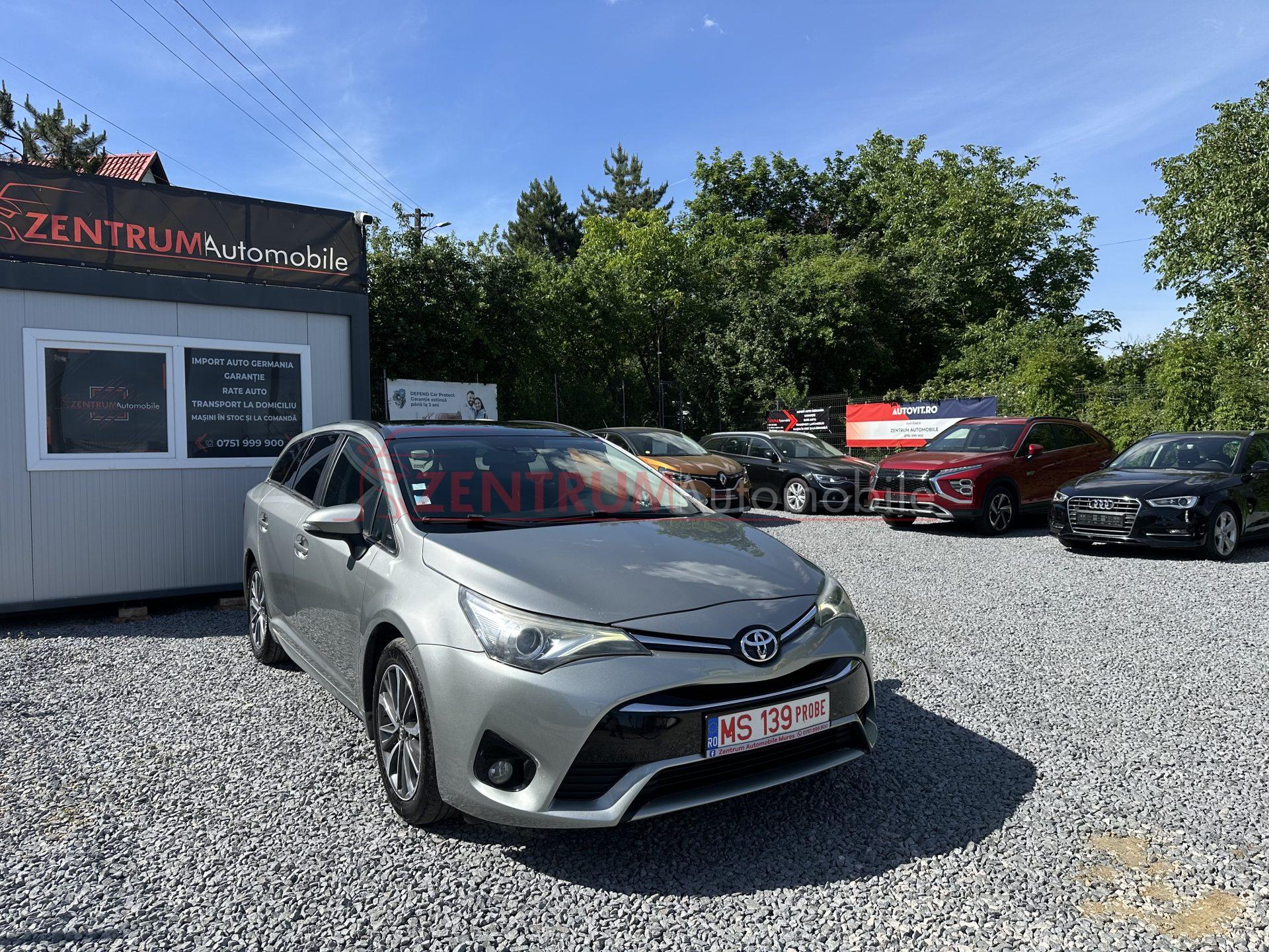 Toyota Avensis 2015