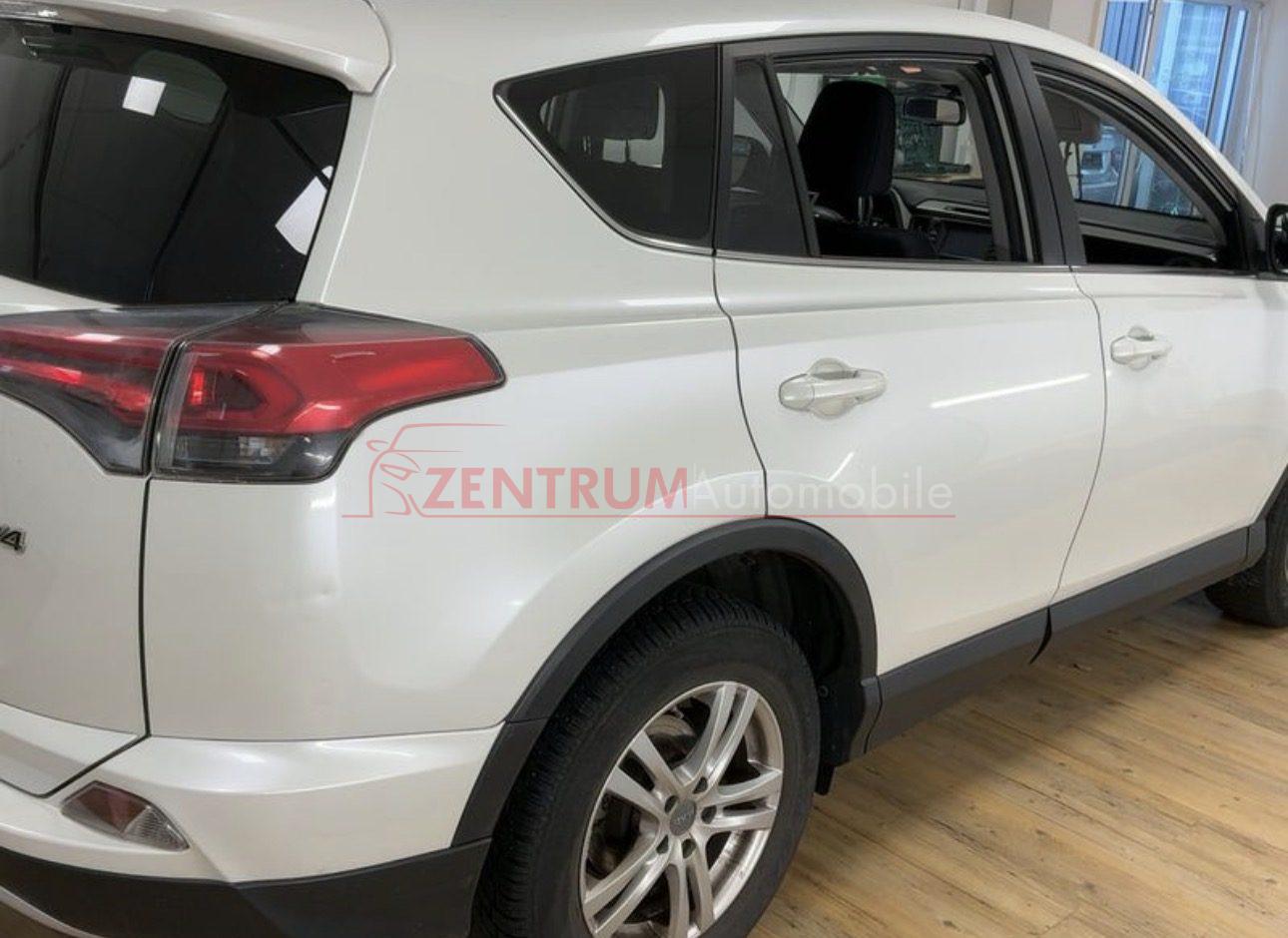 Toyota RAV4 2016