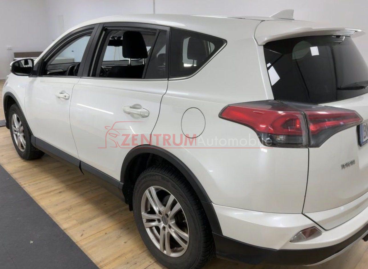 Toyota RAV4 2016