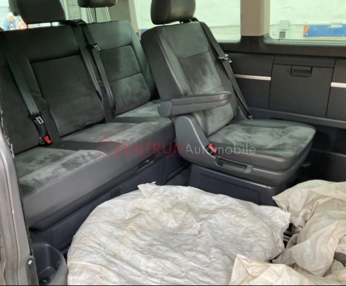 Volkswagen Multivan 2013