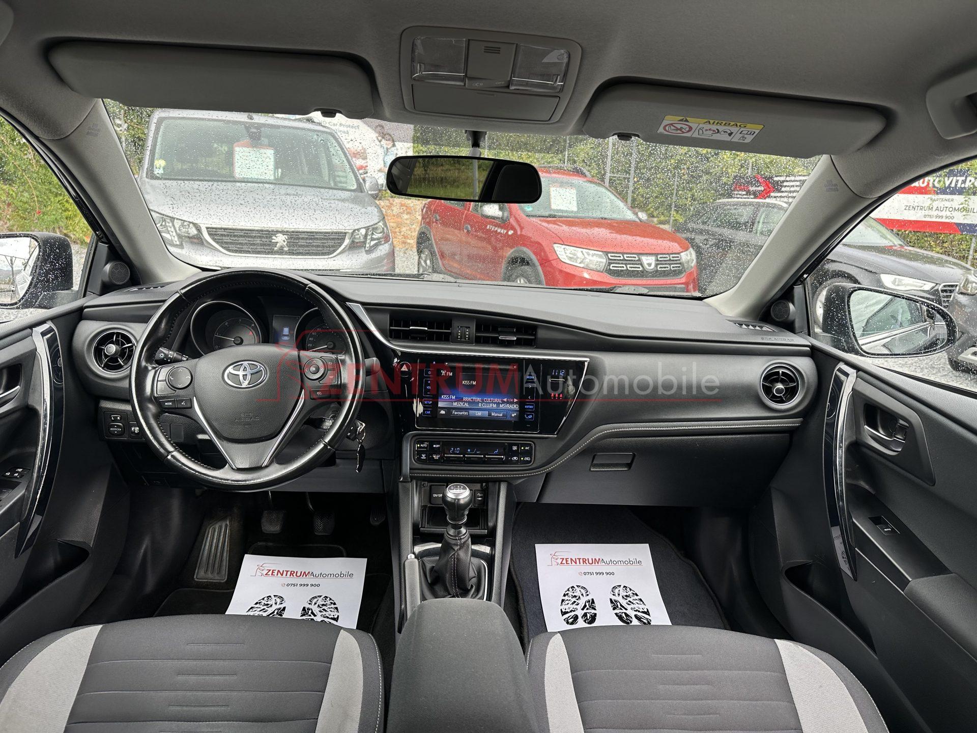 Toyota Auris 2016