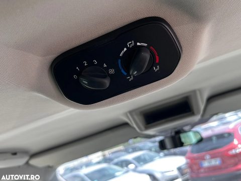 Ford Tourneo 2016 — poza 12