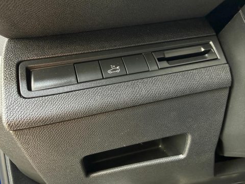 Peugeot 3008 2020 — poza 14