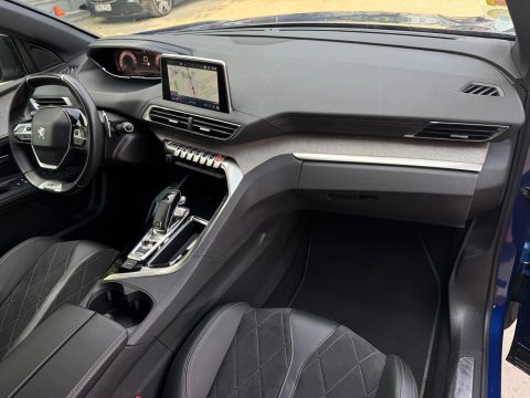 Peugeot 3008 2020 — poza 10