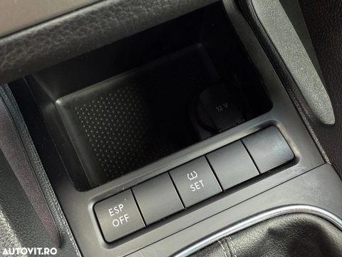 Volkswagen Scirocco 2009 — poza 15
