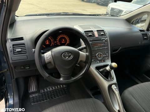 Toyota Auris 2007 — poza 8