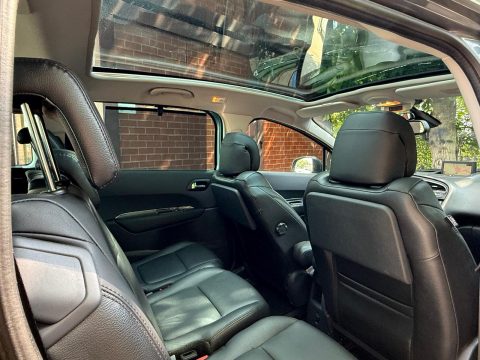 Peugeot 5008 2012 — poza 6