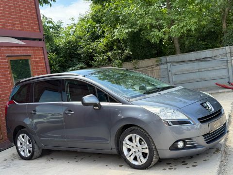 Peugeot 5008 2012 — poza 2