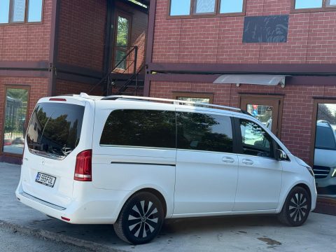 Mercedes-Benz V-Class 2020 — poza 4