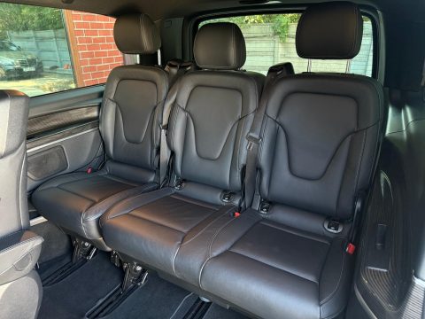 Mercedes-Benz V-Class 2020 — poza 7