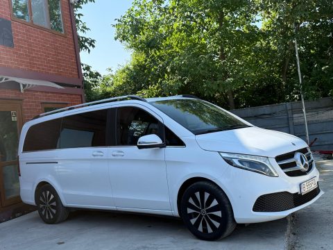 Mercedes-Benz V-Class 2020 — poza 2