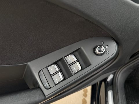Audi A4 2013 — poza 15