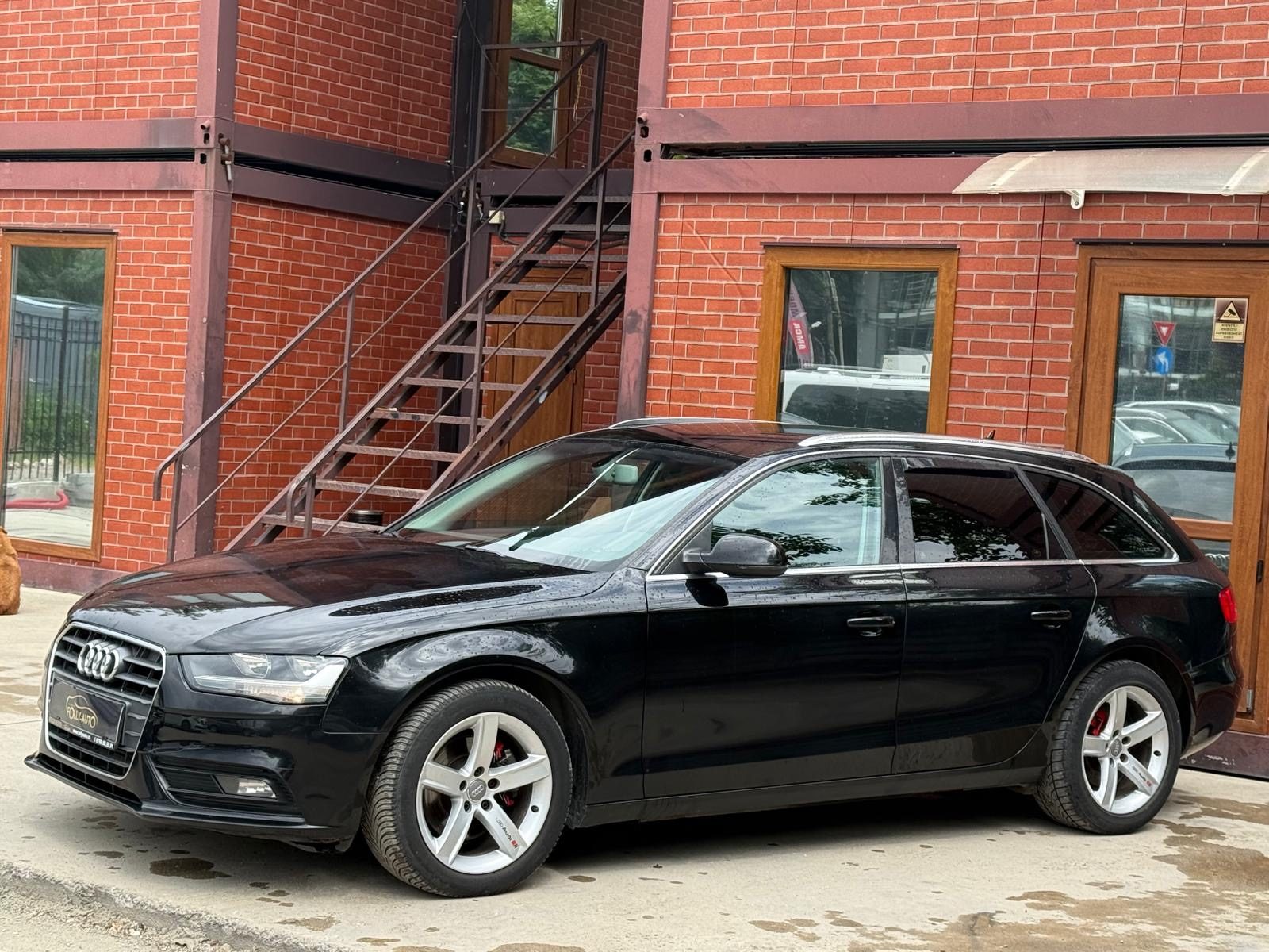 Audi A4 2013 — poza 1