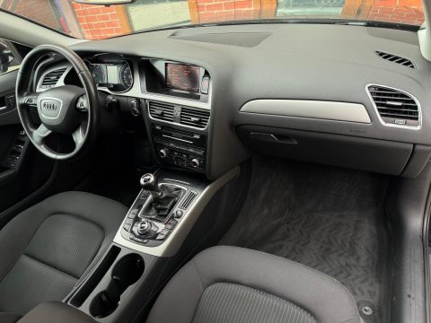 Audi A4 2013 — poza 11