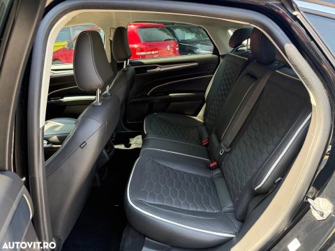 Ford Mondeo 2018 — poza 7