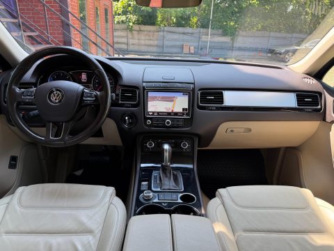 Volkswagen Touareg 2017 — poza 5