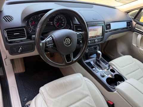 Volkswagen Touareg 2017 — poza 7