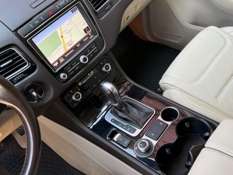Volkswagen Touareg 2017 — poza 11