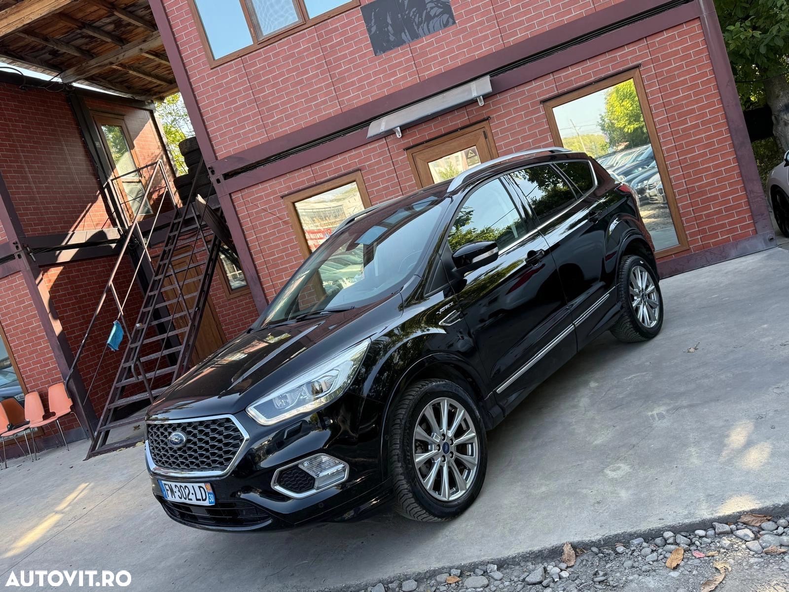 Ford Kuga 2020 — poza 1