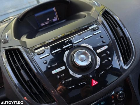 Ford Kuga 2013 — poza 10