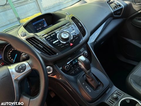 Ford Kuga 2013 — poza 11