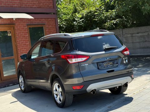 Ford Kuga 2015 — poza 4