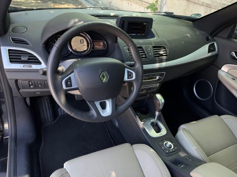 Renault Megane 2012 — poza 10