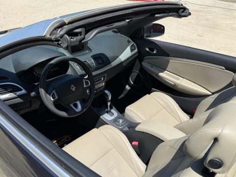 Renault Megane 2012 — poza 14