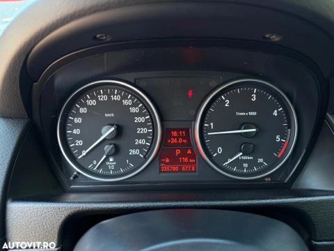 BMW X1 2013 — poza 13