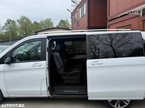 Mercedes-Benz V-Class 2022 — poza 10