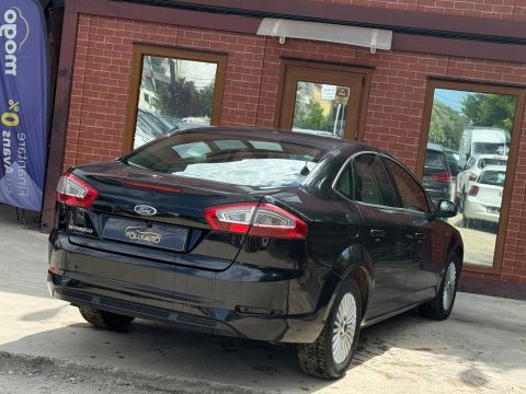 Ford Mondeo 2013 — poza 4