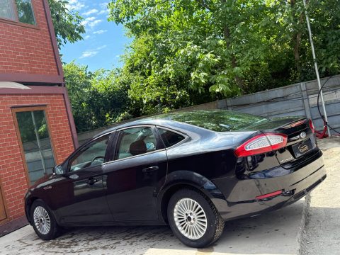 Ford Mondeo 2013 — poza 3