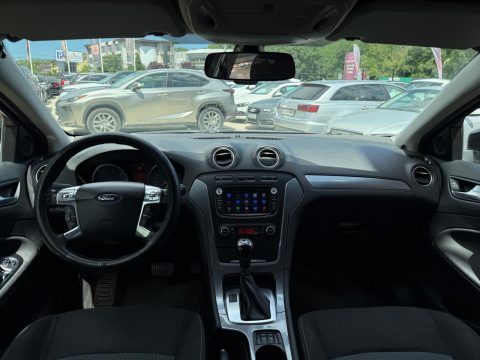 Ford Mondeo 2013 — poza 6