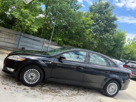 Ford Mondeo 2013 — poza 12
