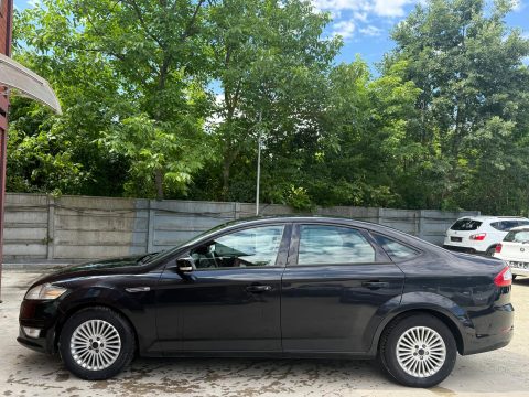 Ford Mondeo 2013 — poza 5
