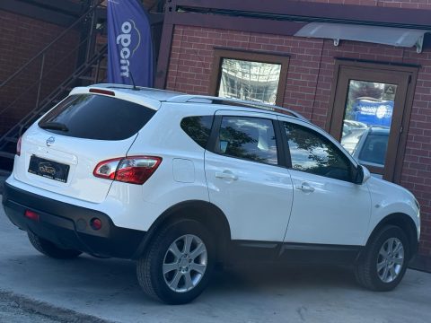 Nissan Qashqai 2011 — poza 4