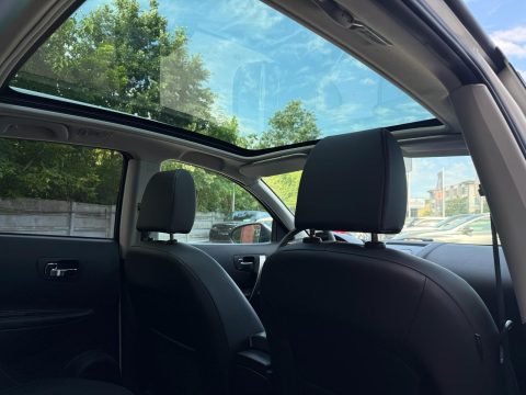 Nissan Qashqai 2011 — poza 13