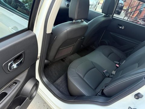 Nissan Qashqai 2011 — poza 9
